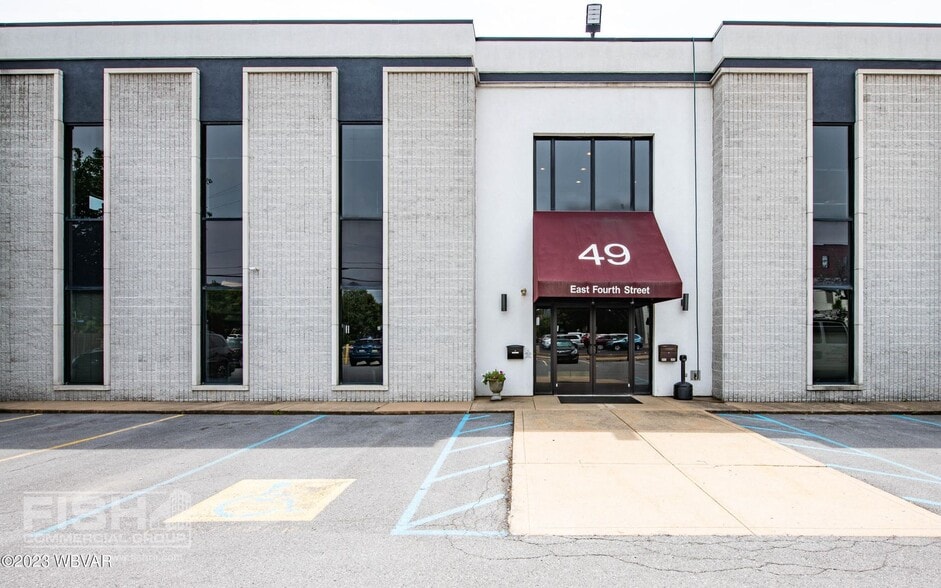 49 E 4th St, Williamsport, PA for lease - Building Photo - Image 2 of 8