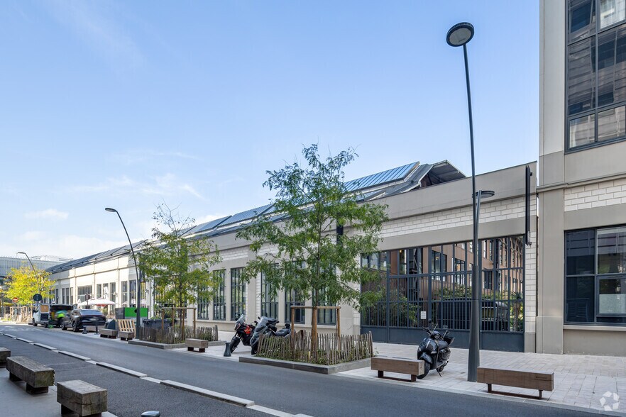 Office in Saint-Ouen-sur-Seine for lease - Building Photo - Image 3 of 6