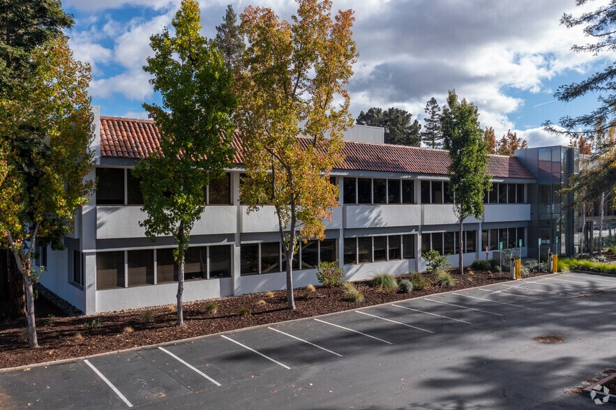 1801 Page Mill Rd, Palo Alto, CA à louer - Photo principale - Image 2 de 3