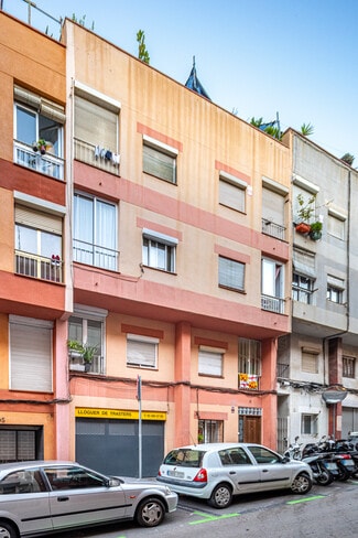 More details for Carrer del Beat Almató, 26, Barcelona - Multifamily for Sale