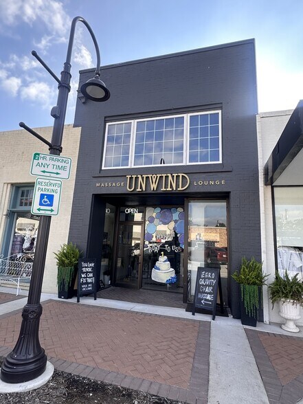 6621 Snider Plz, Dallas, TX à louer - Photo du bâtiment - Image 1 de 3