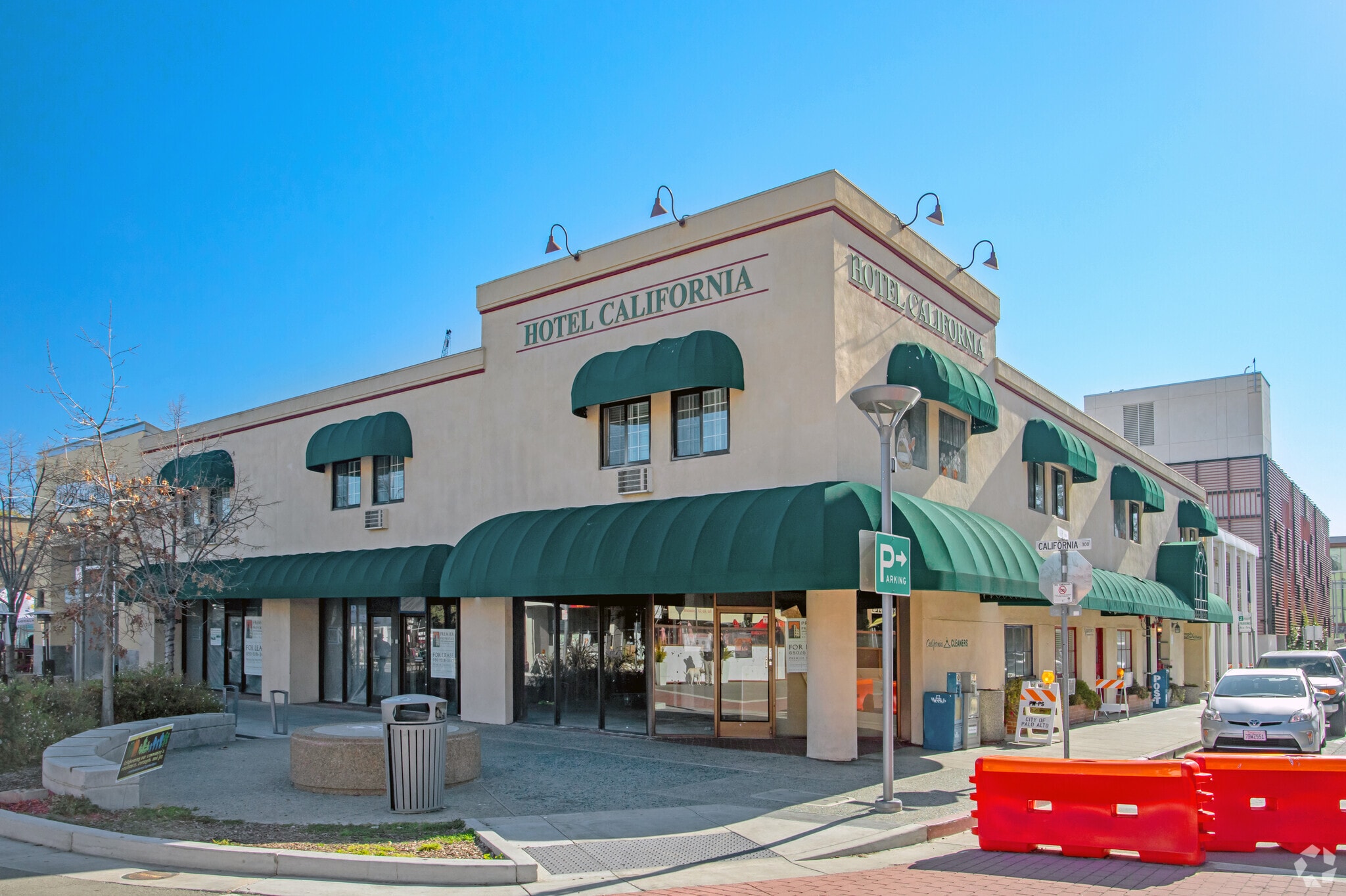 381-395 California Ave, Palo Alto, CA for lease Primary Photo- Image 1 of 5