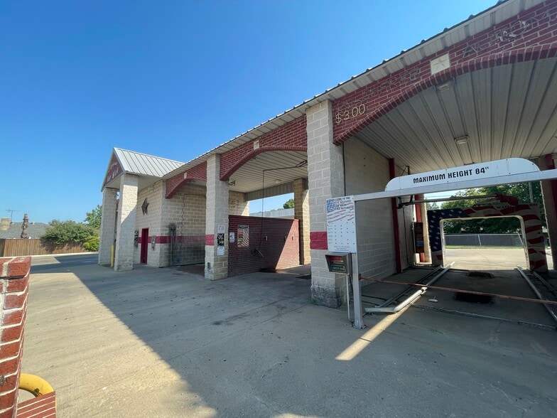 917 Belt Line Rd, Garland, TX à vendre - Photo du bâtiment - Image 2 de 5