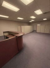 344-564 Huffman Mill Rd, Burlington, NC for lease Interior Photo- Image 2 of 3