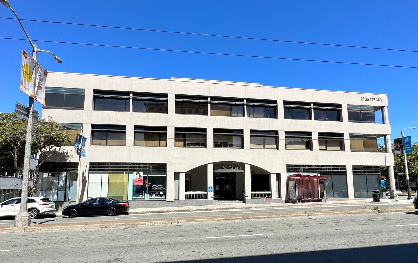 2186 Geary Blvd, San Francisco, CA à louer Photo du bâtiment- Image 1 de 15
