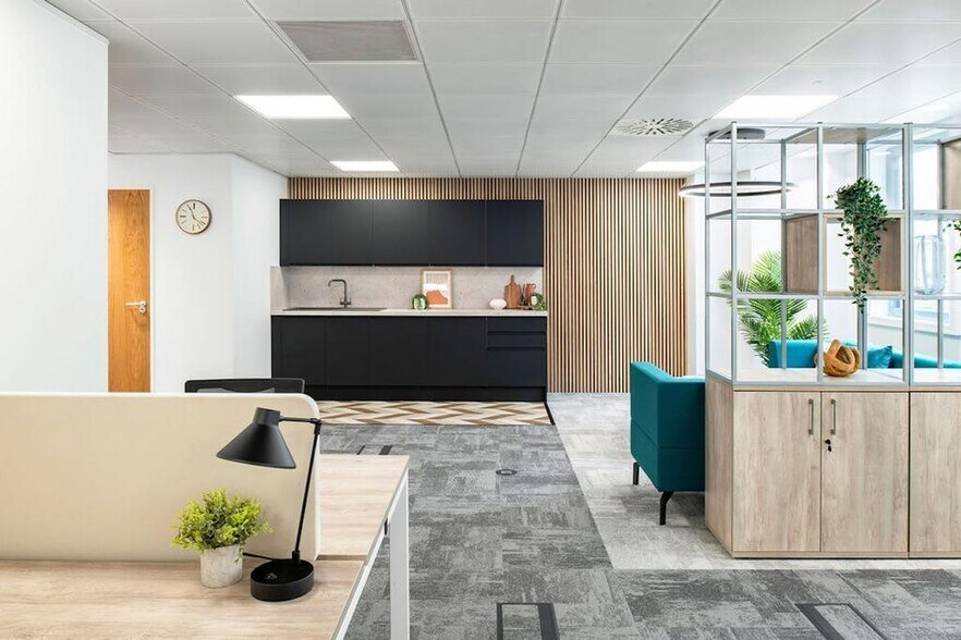 35 Livery St, Birmingham à louer - Photo du bâtiment - Image 3 de 56