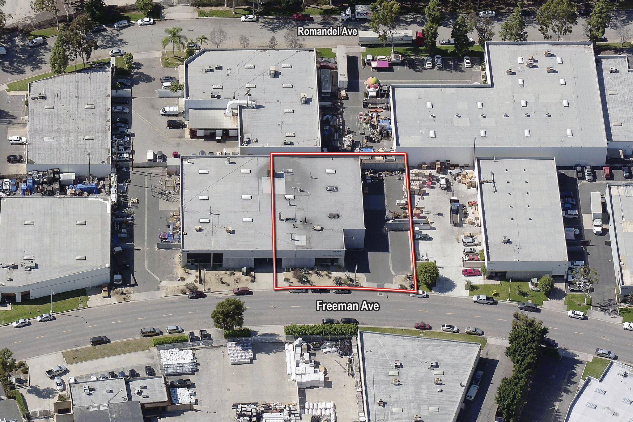 10111-10113 Freeman Ave, Santa Fe Springs, CA à louer Photo intérieure- Image 1 de 3