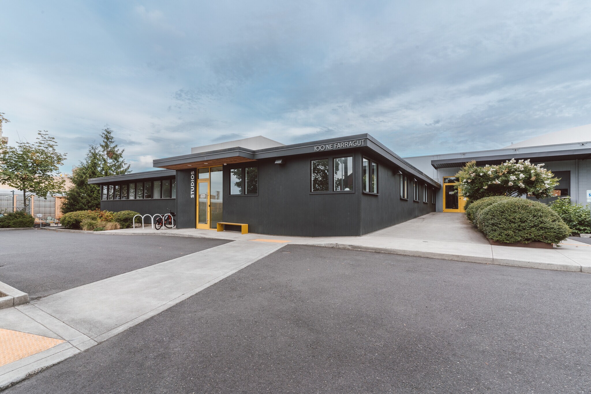 100 NE Farragut St, Portland, OR for lease Primary Photo- Image 1 of 13
