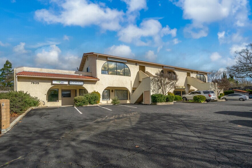 7635 El Camino Real, Atascadero, CA à louer - Photo du bâtiment - Image 2 de 5