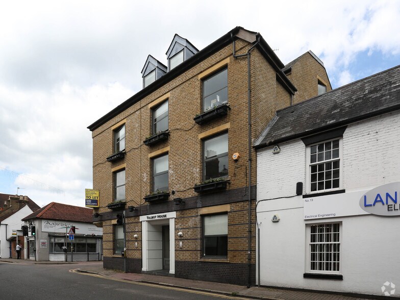 17 Church St, Rickmansworth à louer - Photo du bâtiment - Image 3 de 4