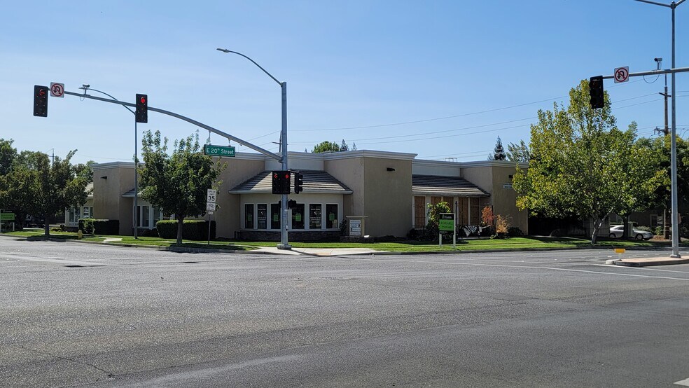 2000 Notre Dame Blvd, Chico, CA à louer - Photo du bâtiment - Image 1 de 10