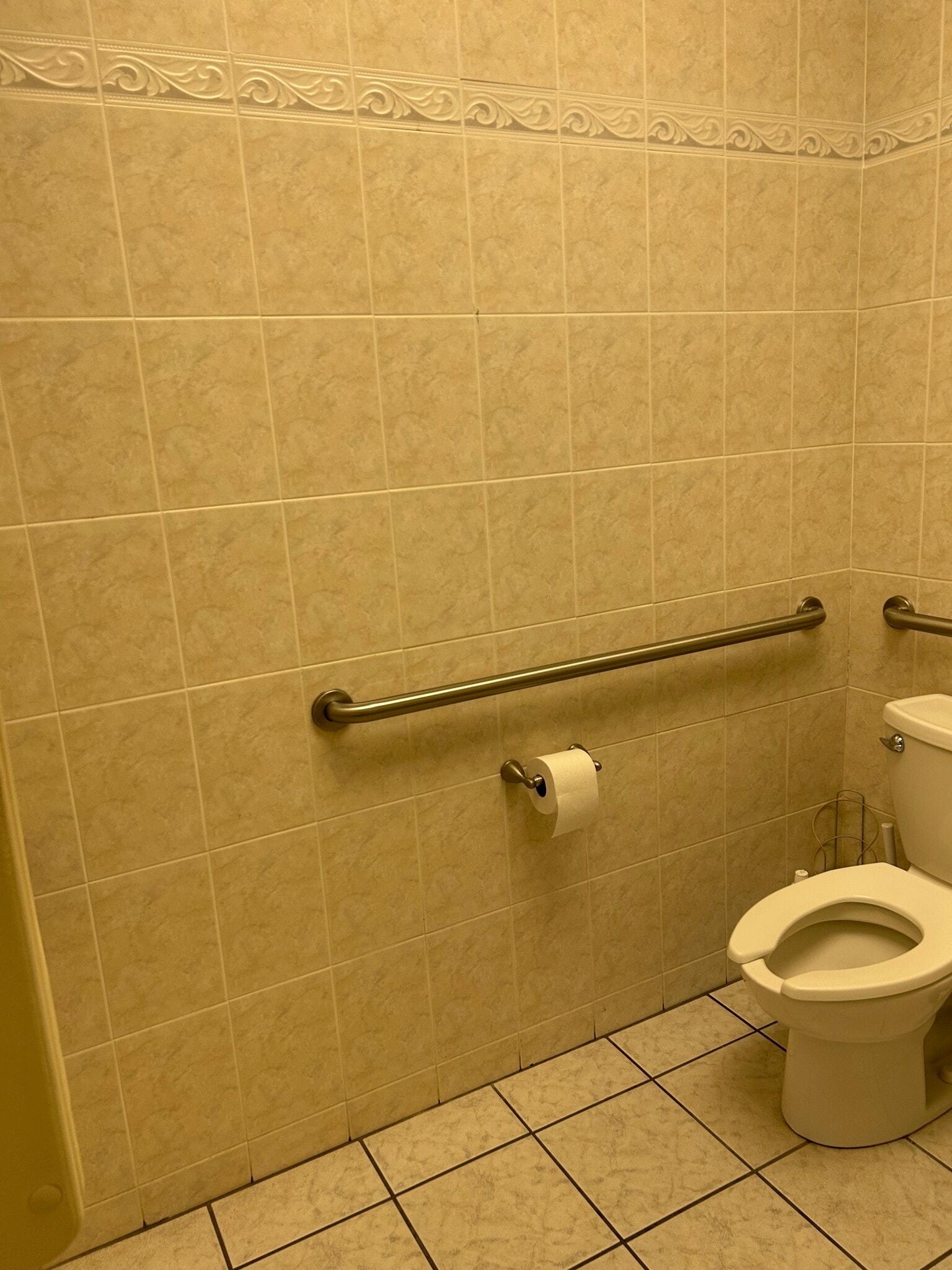 701 E Palisade Ave, Englewood Cliffs, NJ for lease Interior Photo- Image 1 of 6