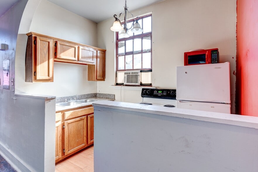 1468 N Claiborne Ave, New Orleans, LA à vendre - Photo du bâtiment - Image 3 de 47