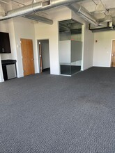 409 Joyce Kilmer Ave, New Brunswick, NJ for lease Interior Photo- Image 1 of 3