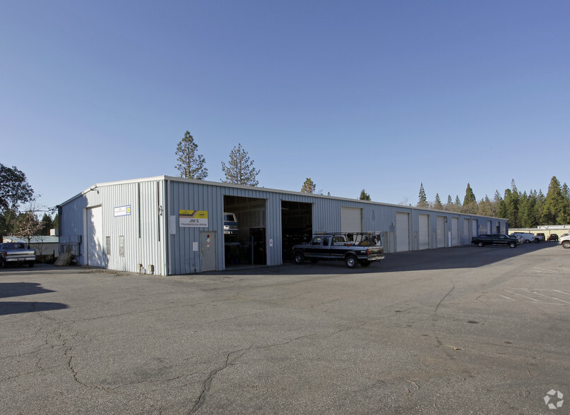 10248-10250 Charles Dr, Grass Valley, CA for lease - Primary Photo - Image 2 of 8