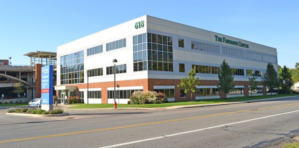 618 Pleasantville Rd, Lancaster, OH for lease - Building Photo - Image 2 of 2