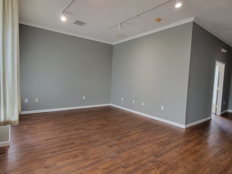 Steubenville Pike  2+Acre Redevelopment portefeuille de 2 propriétés à vendre sur LoopNet.ca - Photo du bâtiment - Image 3 de 24