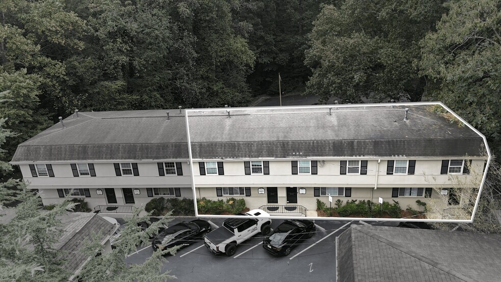 4651 Roswell Rd NE, Atlanta, GA à louer - Photo du bâtiment - Image 2 de 44