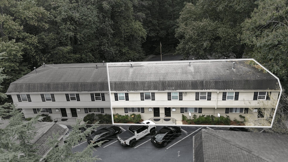4651 Roswell Rd NE, Atlanta, GA à louer - Photo du bâtiment - Image 3 de 17
