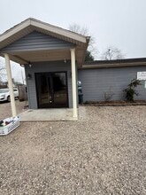 2105 Pine Dr, Ferdinand, IN à louer Photo du bâtiment- Image 1 de 6