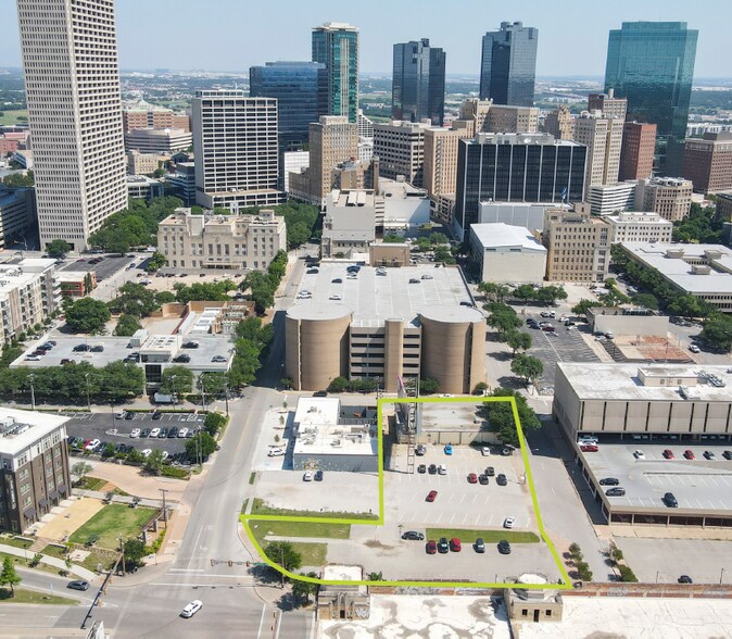 401 W 13th St, Fort Worth, TX à vendre - Photo du bâtiment - Image 3 de 6