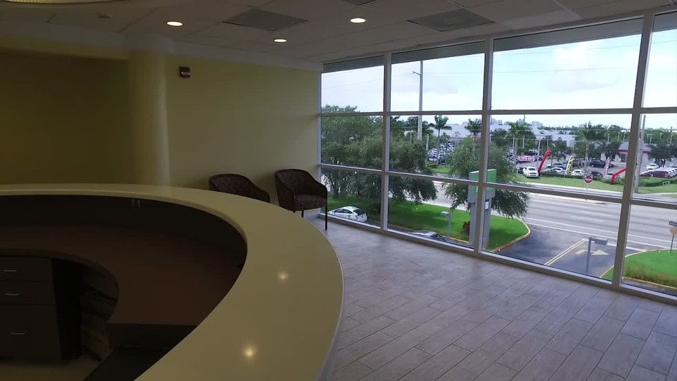 1799 W Oakland Park Blvd, Oakland Park, FL for sale - Commercial Listing Video - Image 1 of 1