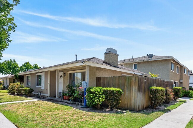 More details for 1310 W Hull Pl, Oxnard, CA - Multifamily for Sale