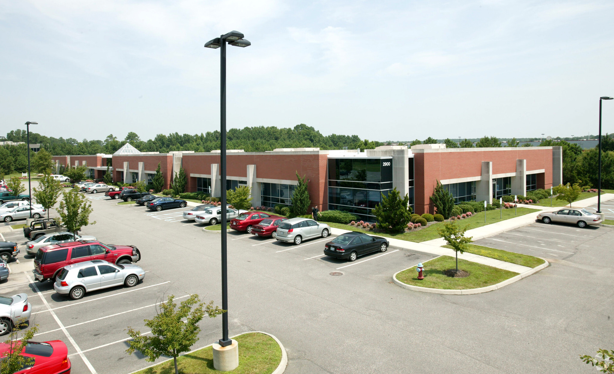 2875 Sabre St, Virginia Beach, VA for lease Primary Photo- Image 1 of 7