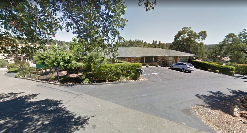 2828 Easy St, Placerville, CA à vendre - Photo du bâtiment - Image 3 de 41