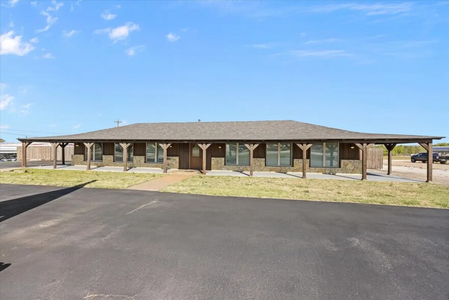 4400 E Hwy 377, Granbury, TX à vendre - Photo du bâtiment - Image 3 de 41