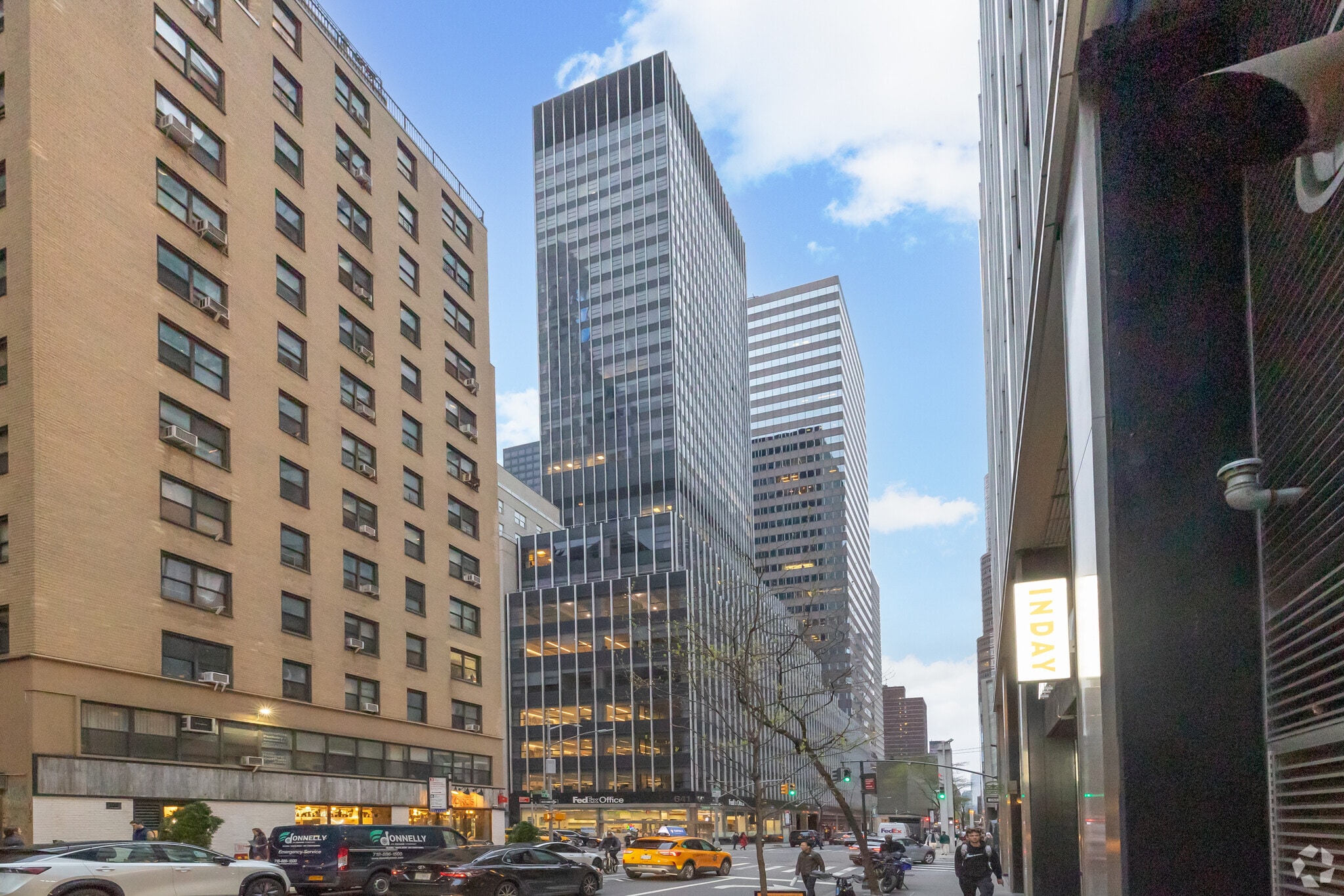 641 Lexington Ave, New York, NY for lease Primary Photo- Image 1 of 13