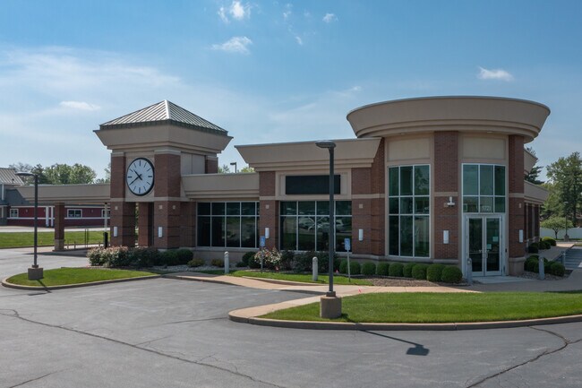 Plus de détails pour 5721 S Lindbergh Blvd, Saint Louis, MO - Commerce de détail à louer