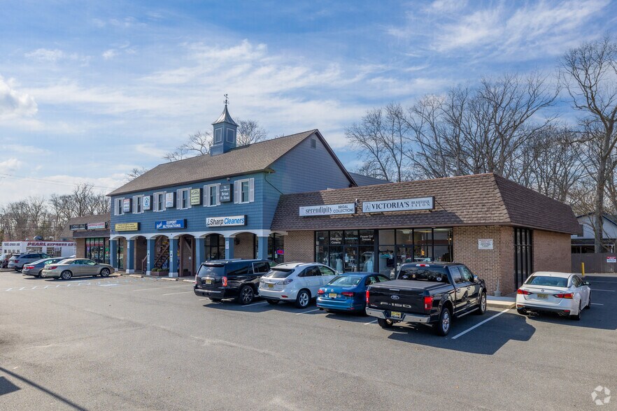 2327 New Rd, Northfield, NJ à louer - Photo du bâtiment - Image 2 de 4