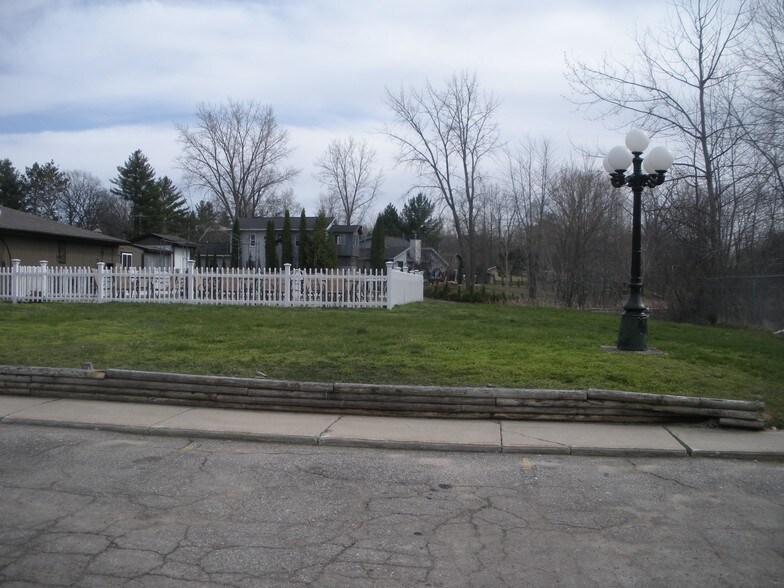 1108 Estey Rd, Beaverton, MI à vendre - Photo du bâtiment - Image 2 de 27