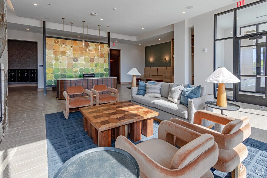 8594 Excelsior Blvd, Hopkins, MN à louer - Photo intérieure - Image 2 de 50