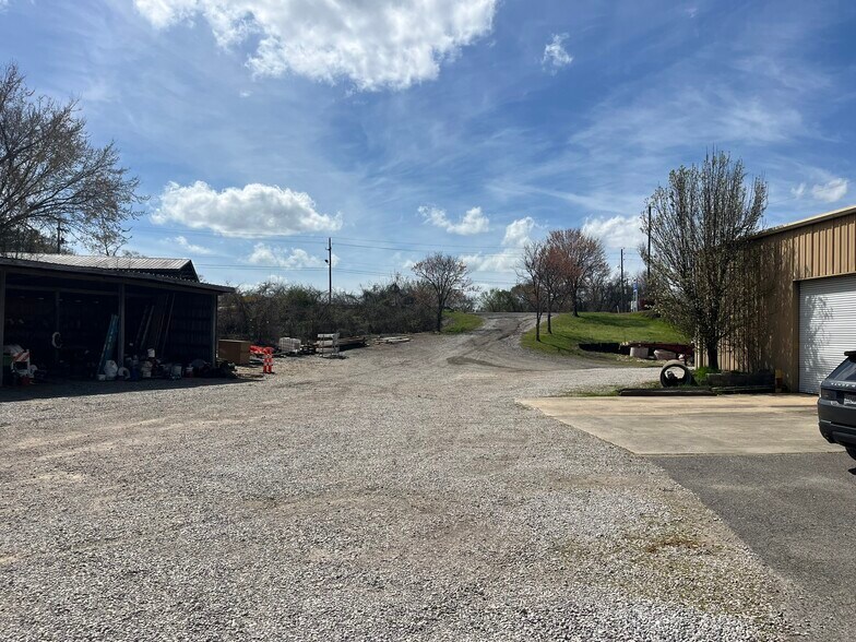 740 Volare Dr, Birmingham, AL à vendre - Photo du bâtiment - Image 3 de 8