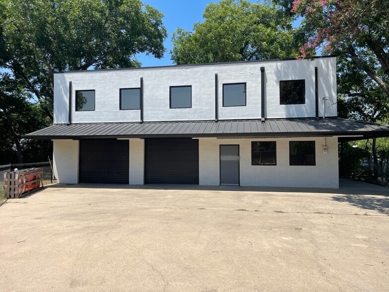 1927 W Arkansas Ln, Pantego, TX for sale - Building Photo - Image 3 of 32