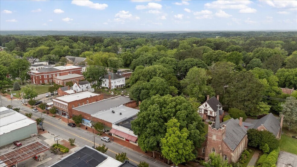 123 N Main St, Warrenton, NC à vendre - Photo du bâtiment - Image 2 de 36