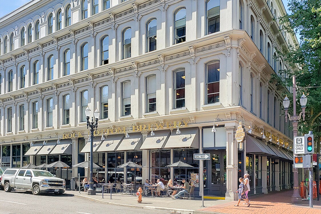 210 SW Morrison St, Portland, OR for lease Building Photo- Image 1 of 3