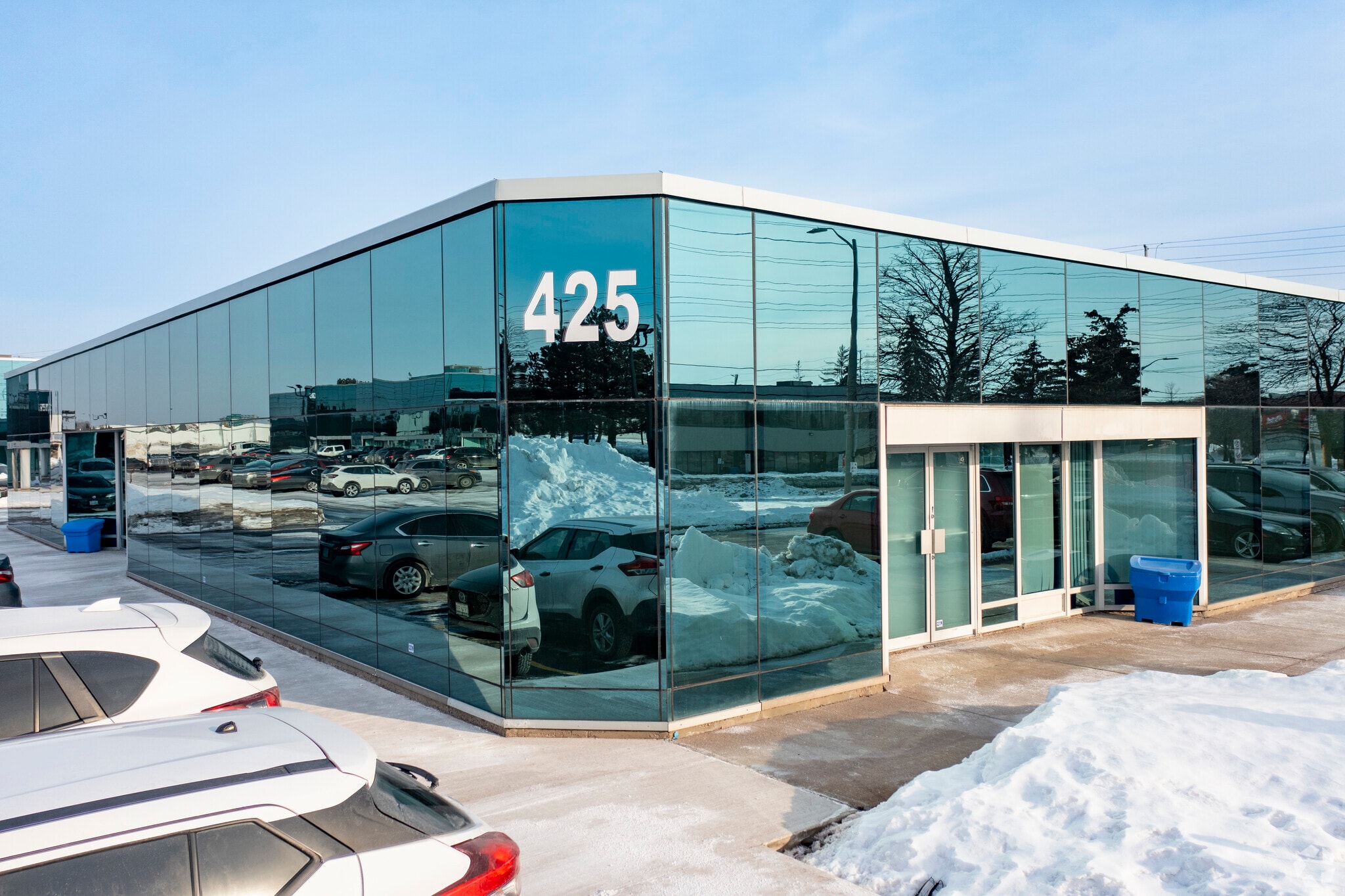 405 Britannia Rd E, Mississauga, ON for lease Primary Photo- Image 1 of 20