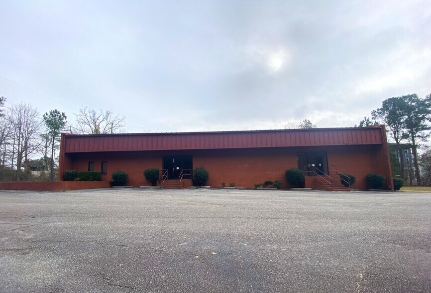 1016 Rah Rah Rd, Irmo, SC à louer - Photo du bâtiment - Image 2 de 9