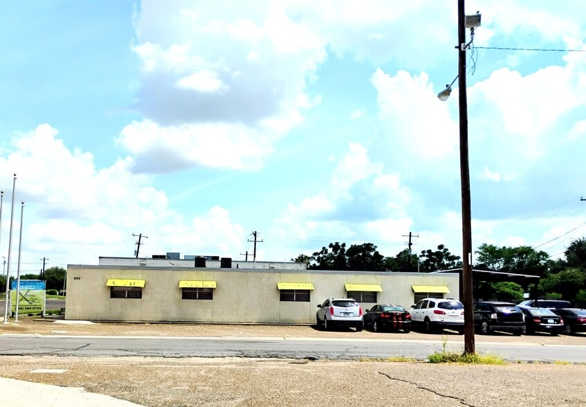 925 S 77 Sunshine Strip, Harlingen, TX for sale - Building Photo - Image 2 of 16