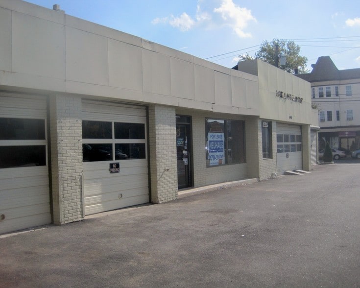 590 Valley Rd, West Orange, NJ for lease - Building Photo - Image 3 of 5