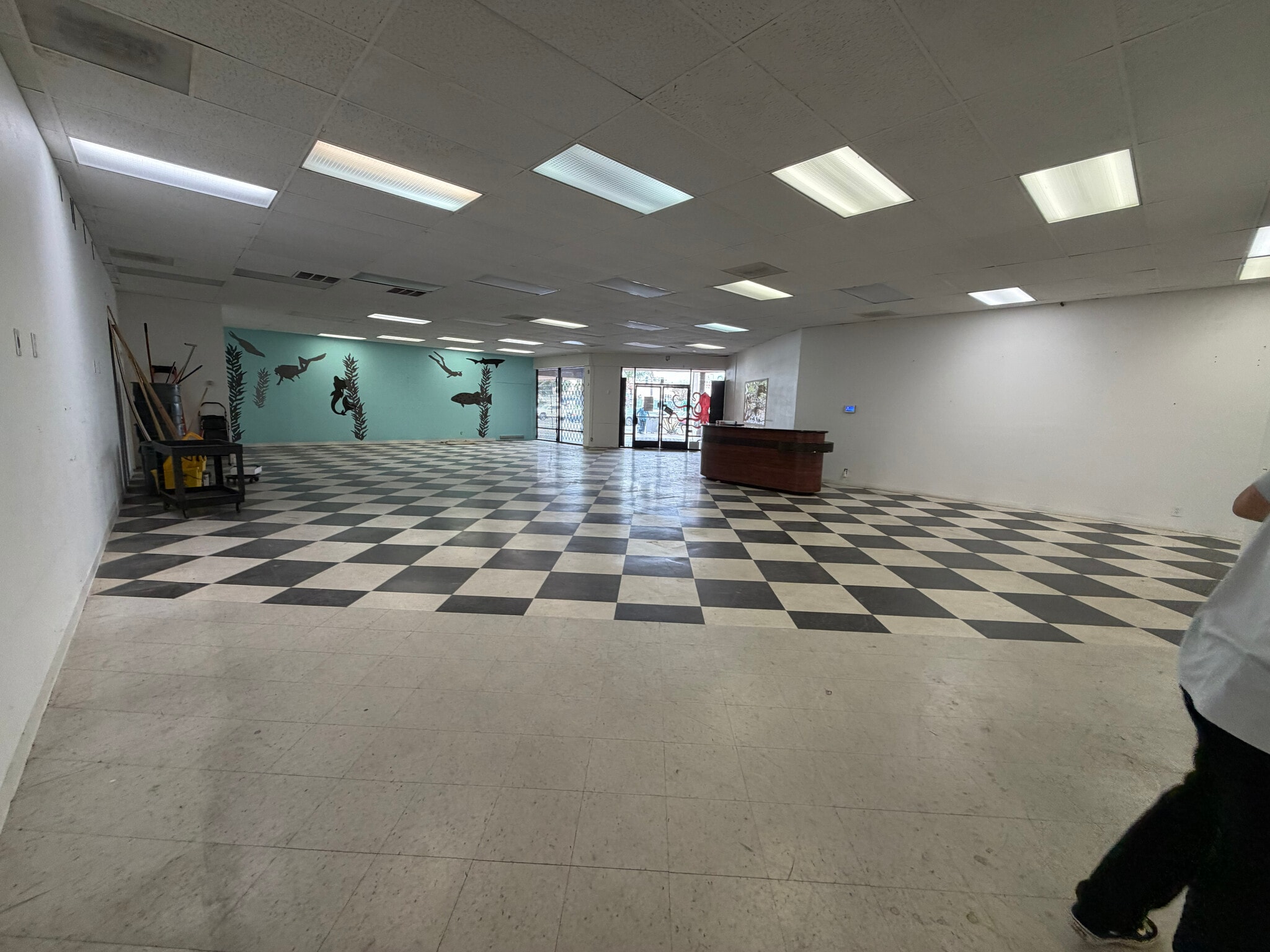 3445 Midway Dr -, San Diego, CA for lease Interior Photo- Image 1 of 2