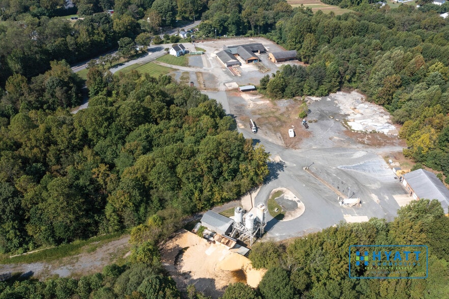 1150 Chesapeake Beach Rd, Owings, MD for sale - Primary Photo - Image 1 of 9