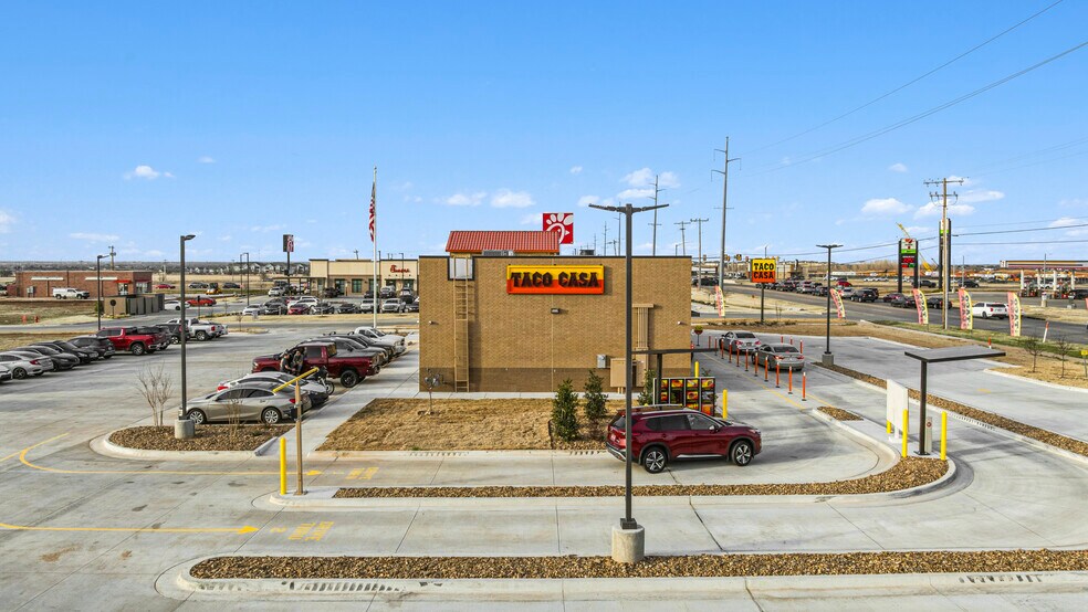 7100 W Memorial Rd, Oklahoma City, OK à vendre - Photo du bâtiment - Image 3 de 13