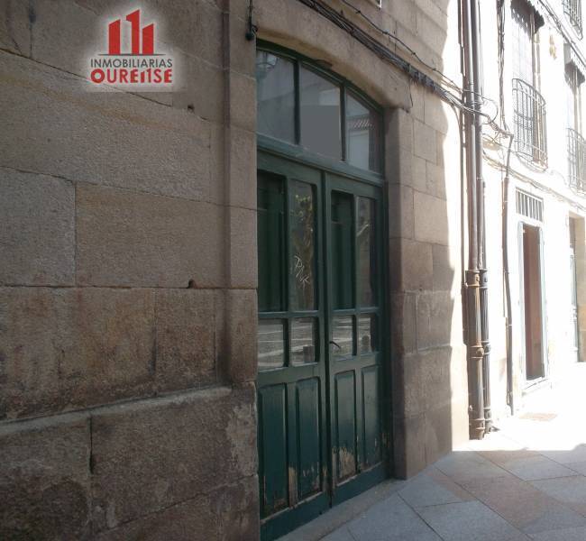 Retail in Ourense, Orense for lease Building Photo- Image 1 of 6