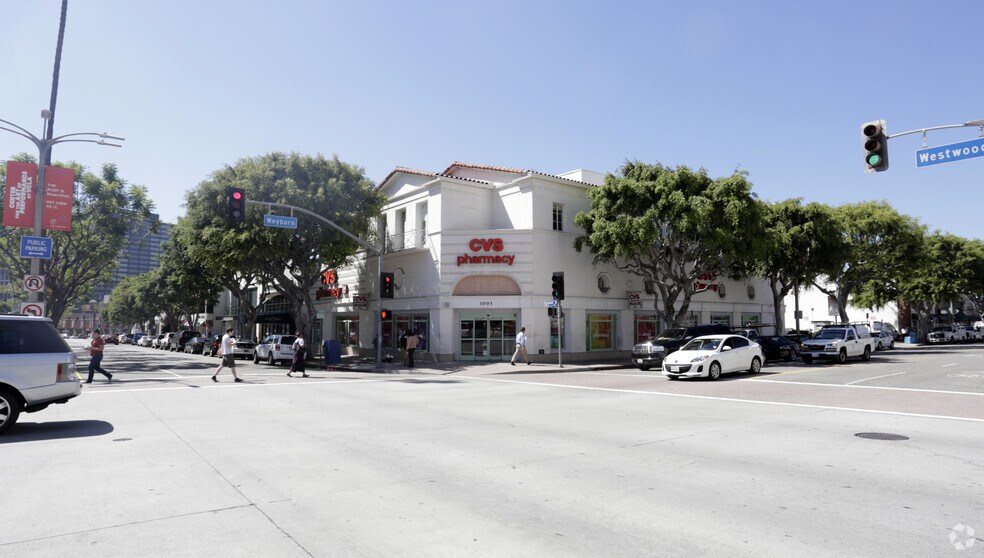 1001 Westwood Blvd, Los Angeles, CA à louer - Photo du bâtiment - Image 1 de 4