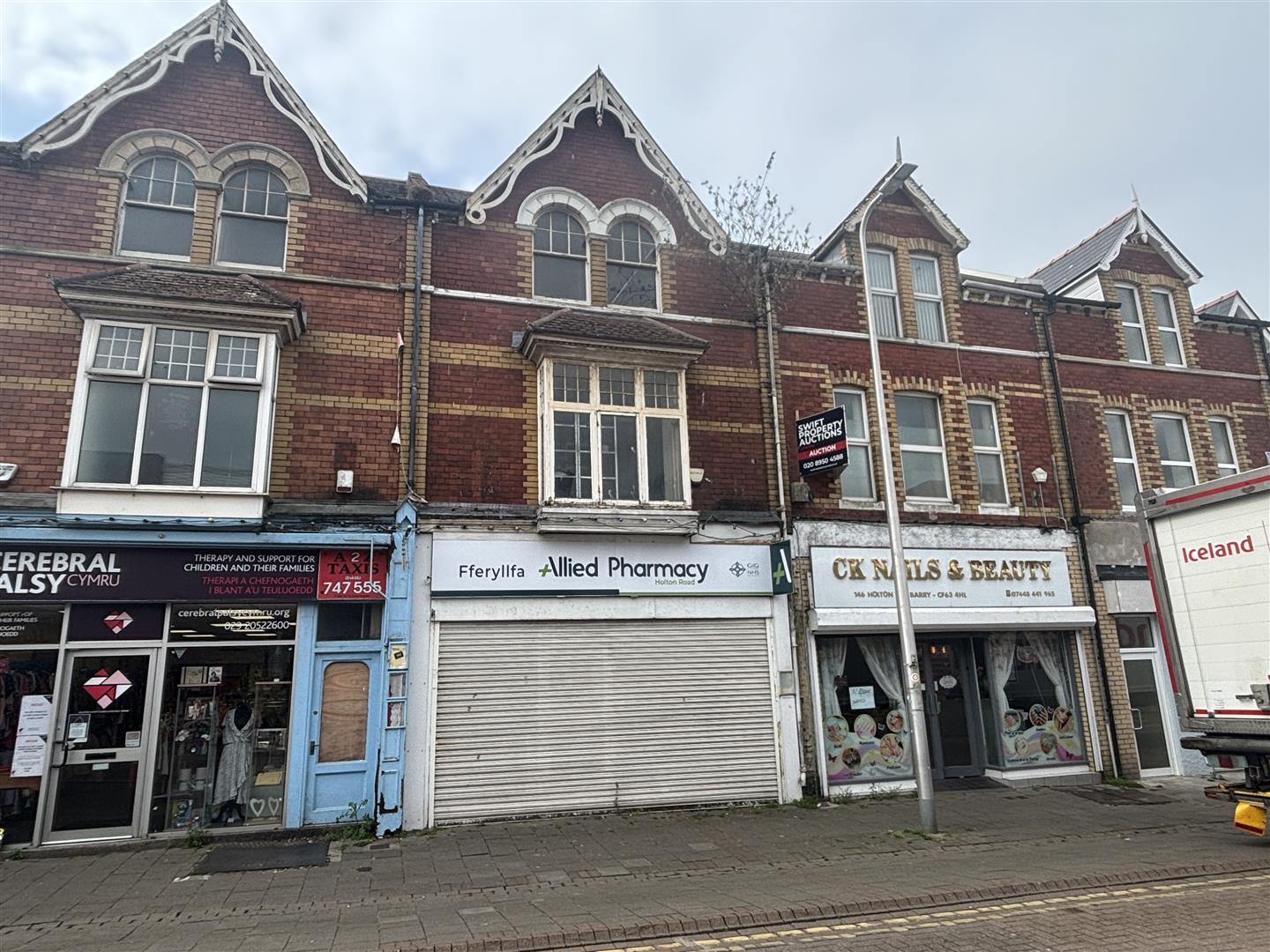 148 Holton Rd, Barry à vendre Photo principale- Image 1 de 2