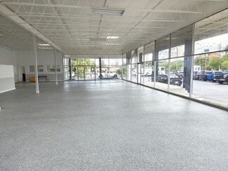More details for 3333 N Main St, Jacksonville, FL - Flex for Lease